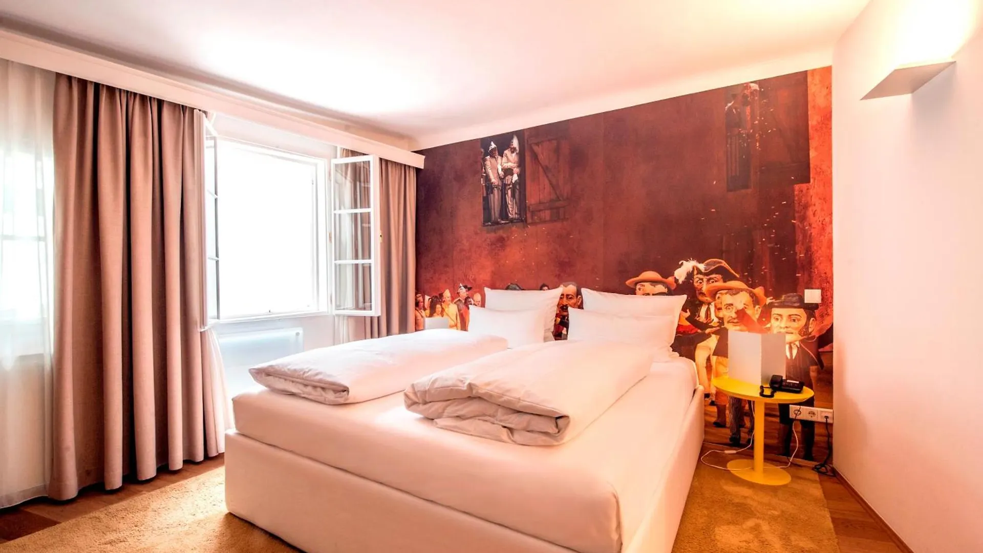 ****  Small Luxury Hotel Goldgasse Salzburgo Áustria